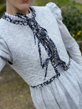 Load image into Gallery viewer, Sonja Vest