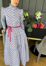 Load image into Gallery viewer, Matin de Printemps Dress