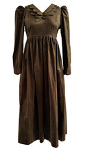 Load image into Gallery viewer, Brown Gaël Dress