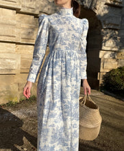 Load image into Gallery viewer, La Colombe Rouge Dress